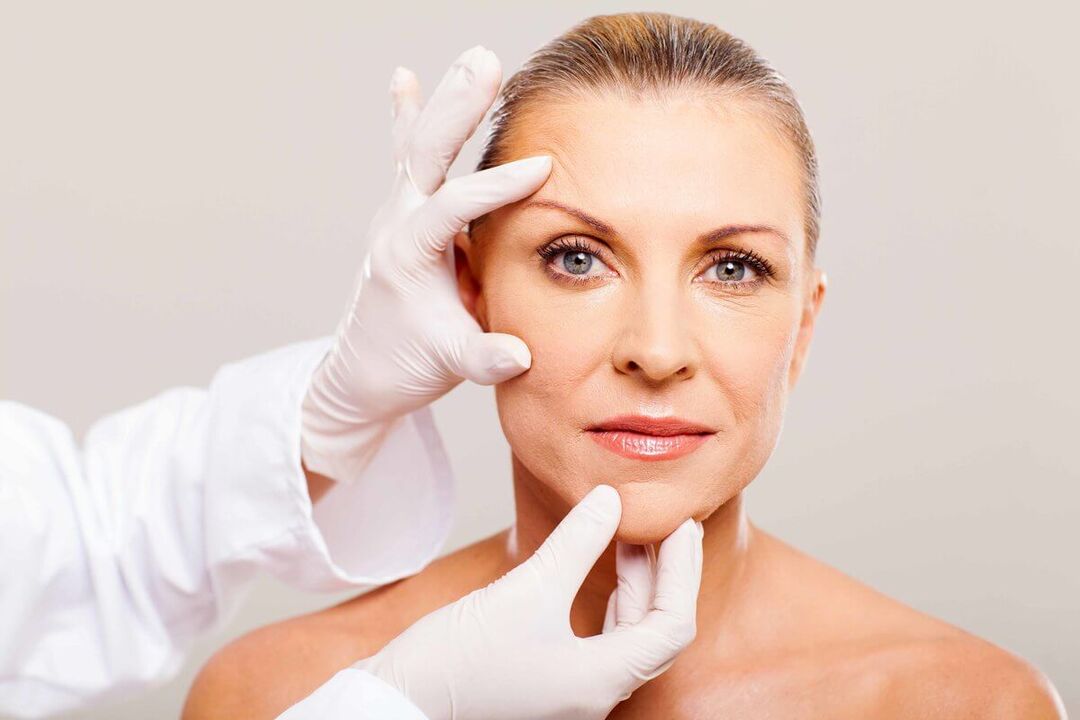 The cosmetologist will choose the appropriate method of rejuvenating the facial skin
